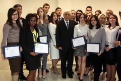 Βραβεία σε Ρώσους φοιτητές από τον Πρόεδρο της Δημοκρατίας