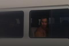 Στο κλειστό στάδιο της Ιεράπετρας οι 42 μετανάστες - Στο στόχαστρο των… αρχών οι διακινητές