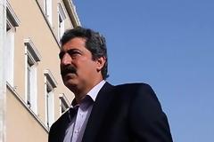 Επίσκεψη Πολάκη στο ΚΑΤ για την προσφυγοπούλα που τραυματίστηκε στη Μόρια