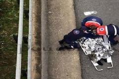 Γιος πρώην βουλευτή έπεσε από γέφυρα!