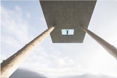 Πισίνα ακατάλληλη για υψοφοβικούς [photo]