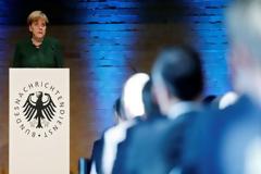 Προσφυγόπουλο με δάκρυα στα μάτια ευχαρίστησε την Α. Μέρκελ