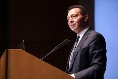 ΣΤΟΥΡΝΑΡΑΣ: ΠΡΕΠΕΙ ΝΑ ΚΛΕΙΣΕΙ Η ΣΥΜΦΩΝΙΑ ΜΕΧΡΙ ΤΑ ΤΕΛΗ ΤΟΥ ΕΤΟΥΣ