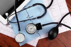 Υπέρταση: Με ποια άσκηση θα τη «ρίξετε» πιο γρήγορα