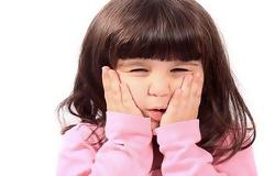 Παρωτίτιδα: Συμπτώματα και επιπλοκές