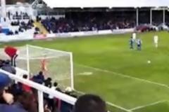 Πως μπορεί να χαθεί ένα πέναλτι από τον...κόσμο!