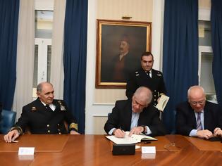 Φωτογραφία για Υπογραφή Συμφωνίας Συνεργασίας μεταξύ Γενικού Επιτελείου Ναυτικού και Εθνικού Μετσόβιου Πολυτεχνείου