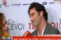 Ο εκνευρισμός και η ειρωνεία του Παπακαλιάτη σε δημοσιογράφο