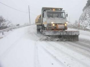 Φωτογραφία για Χιονίζει σε Δομοκό, Μπράλο, Καρπενήσι και δυτική Φθιώτιδα [video]