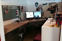 Γύρισε από άδεια και βρήκε το γραφείο του έτσι… [photos]