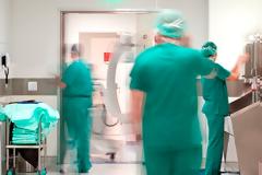 Σε δίκη η προσφυγή των νοσοκομειακών γιατρών για τα άγρια κουρέματα στο μισθολόγιο τους!