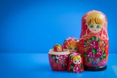 Ποιος θα κάνει την λάθος κίνηση στο σκάκι εταιριών εναντίον διαμεσολαβούντων;