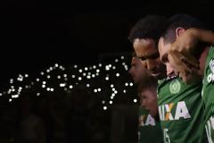 Απίστευτο. Πιέζουν την Τσαπεκοένσε να παίξει στο πρωτάθλημα