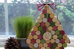 Διαγωνισμός χριστουγεννιάτικων δένδρων με ανακυκλώσιμα υλικά