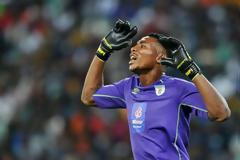 Απίθανο γκολ από τερματοφύλακα με...ψαλιδάκι!