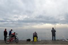 Θεσσαλονίκη: Σήκωσε το καλάμι και ΔΕΝ ΠΙΣΤΕΥΕ στα μάτια του!