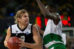 Τον Μπόγρη έβαλε στο μάτι η ΑΕΚ