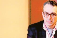 ΚΑΖΑΡΙΑΝ: ΤΟ ΥΨΟΣ ΤΟΥ ΕΛΛΗΝΙΚΟΥ ΧΡΕΟΥΣ ΕΙΝΑΙ ΤΟ ΨΕΜΑ ΤΟΥ ΑΙΩΝΑ