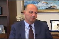 Κ. ΤΣΙΑΡΑΣ: «ΟΣΟ Η ΚΥΒΕΡΝΗΣΗ ΚΑΘΥΣΤΕΡΕΙ ΝΑ ΚΛΕΙΣΕΙ ΤΗΝ ΑΞΙΟΛΟΓΗΣΗ, ΤΟΣΟ ΠΙΟ ΚΟΝΤΑ ΦΕΡΝΕΙ ΤΟ ΠΙΣΤΟΛΙ ΣΤΟ ΚΡΟΤΑΦΟ ΤΗΣ ΕΛΛΗΝΙΚΗΣ ΟΙΚΟΝΟΜΙΑΣ»