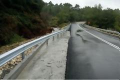 Στην κυκλοφορία ο δρόμος Νέας Φώκαιας-Αθύτου στη Χαλκιδική