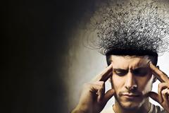 Οι έξυπνοι άνθρωποι χρειάζονται περισσότερο χρόνο μόνοι, σύμφωνα με έρευνα