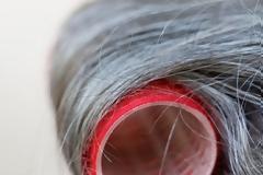 Τι πραγματικά συμβαίνει και γκριζάρουν τα μαλλιά με το χρόνο;