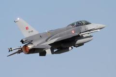 Διπλή αερομαχία με τουρκικά F-16 στο Αιγαίο
