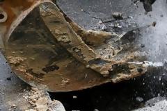 Λακκούβα με διάμετρο … μισό μέτρο αποκαλύφθηκε στο Ηράκλειο [photos]