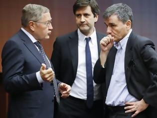 Φωτογραφία για Τα «ψιλά γράμματα» της απόφασης του Eurogroup για το χρέος