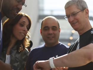 Φωτογραφία για Ρεκόρ πωλήσεων για το Apple Watch η μια μεγάλη αποτυχία?