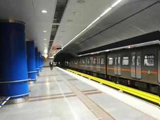 Φωτογραφία για Άνοιξαν οι σταθμοί του μετρό στο κέντρο της Αθήνας