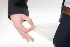 Αντιμέτωπος με τη φτώχεια ένας στους τέσσερις Ιταλούς