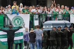 Η Τσαπεκοένσε θα παλέψει για να σταθεί στα πόδια της