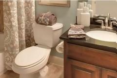 Μπάνιο χωρίς παράθυρα; 5 tips για να μη μυρίζει άσχημα...