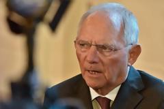 Ο Σόιμπλε «απασφαλίζει» και εκβιάζει την Ελλάδα: Ή μέτρα ή αλλιώς Grexit