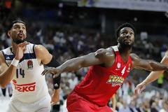 Η Αρμάνι θέλει τον Γιανγκ για αντικαταστάτη του Ραντούλιτσα