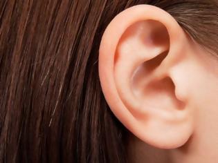 Φωτογραφία για Γιατί ακούμε καλύτερα από το δεξί αυτί