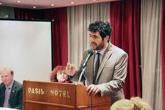 Ο Δημοσθένης Δόγκας  για τη σχέση ποίησης και πολιτικής