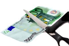 ΕΙΡΗΝΟΔΙΚΕΙΟ ΙΛΙΟΥ: ΣΥΝΤΑΓΜΑΤΙΚΗ Η ΠΕΡΙΚΟΠΗ ΤΩΝ ΧΡΕΩΝ ΠΡΟΣ ΑΣΦΑΛΙΣΤΙΚΑ ΤΑΜΕΙΑ