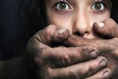 Ανήλικη θύμα βιασμού από τον αδερφό της!