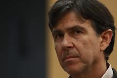 ΜΠΑΞΕΒΑΝΑΚΗΣ: «Θ' ΑΝΤΛΗΣΟΥΜΕ ΑΠΟ ΤΗΝ ΕΜΠΕΙΡΙΑ ΤΗΣ ΚΥΠΡΟΥ ΓΙΑ ΤΙΣ ΜΕΤΑΡΡΥΘΜΙΣΕΙΣ ΣΤΗΝ ΕΚΠΑΙΔΕΥΣΗ»