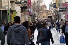 Αρχίζει το εορταστικό ωράριο