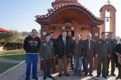 Το προσκύνημα του Πάνου Καμμένου στο εκκλησάκι του Αγίου Παϊσίου στον Έβρο