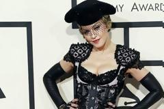 Μαντόνα: Η μεγαλύτερη πρόκληση είναι η μητρότητα