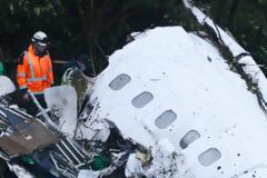 Υπουργός Άμυνας της Βολιβίας: Δολοφονία η αεροπορική τραγωδία της Τσαπεκοένσε