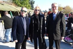 Οι ''χακί σωματοφύλακες'' της Ρένας!