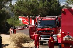 Μεγάλη πυρκαγιά σε ξενοδοχείο στην Κρανιά Γρεβενών…