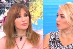 «Καρφί» από Βίκυ Χατζηβασιλείου: «Εγώ δεν πίνω καφέδες με τα διευθυντικά στελέχη»