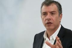 Ποτάμι: Υπερφορολογούν, διορίζουν ημετέρους και μοιράζουν ελεημοσύνη