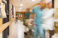 Γολγοθάς για μια θέση στο ΕΣΥ- Καθυστερήσεις, λάθη και γραφειοκρατία στερούν τα νοσοκομεία από γιατρούς